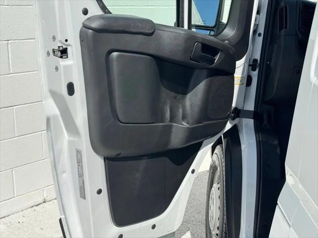 2025 Ram ProMaster 2500 Cargo Van Tradesman High Roof 159" WB w/Pass Seat