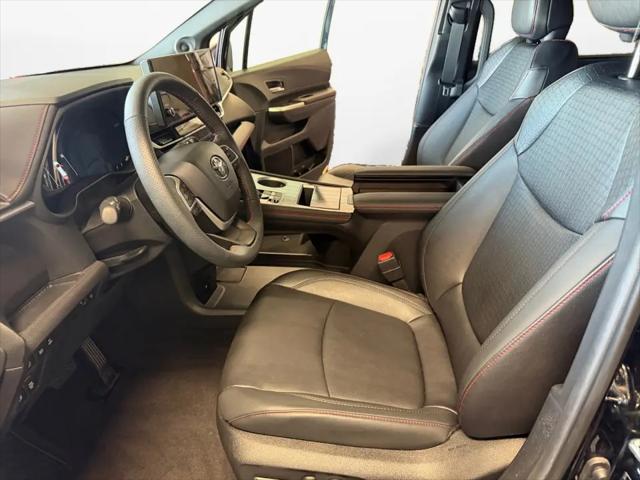 2025 Toyota Sienna XSE