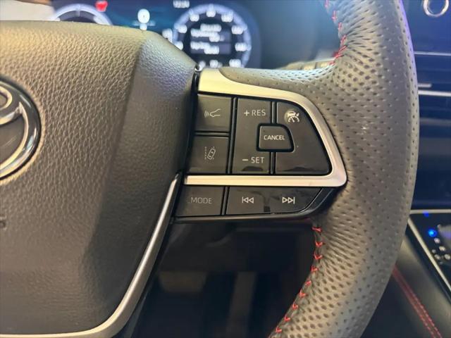 2025 Toyota Sienna XSE