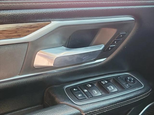 2019 Ram 1500 Laramie Crew Cab 4x4 6'4" Box