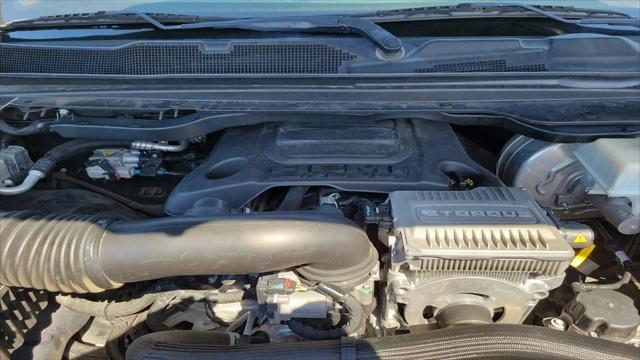 2019 Ram 1500 Laramie Crew Cab 4x4 6'4" Box
