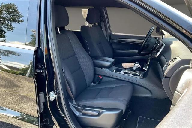 2021 Jeep Grand Cherokee Laredo E 4x4