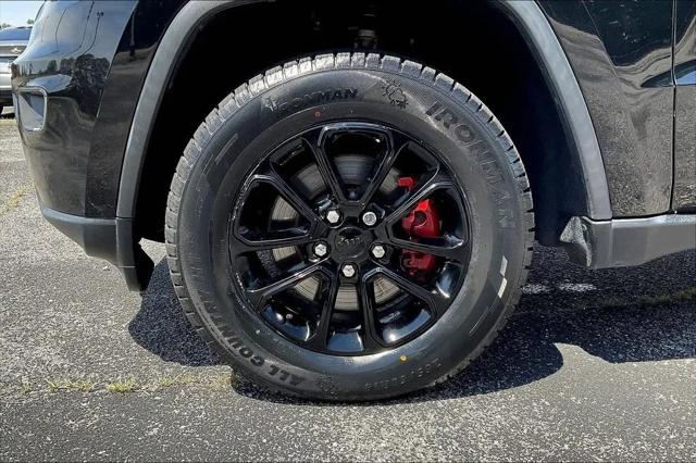 2021 Jeep Grand Cherokee Laredo E 4x4