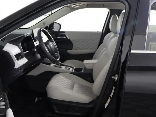 2023 Mitsubishi Outlander PHEV SEL S-AWC