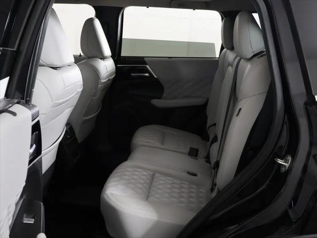 2023 Mitsubishi Outlander PHEV SEL S-AWC
