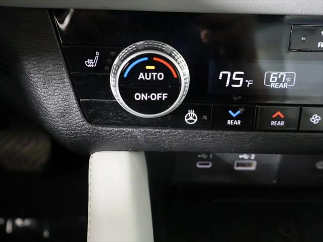 2023 Mitsubishi Outlander PHEV SEL S-AWC