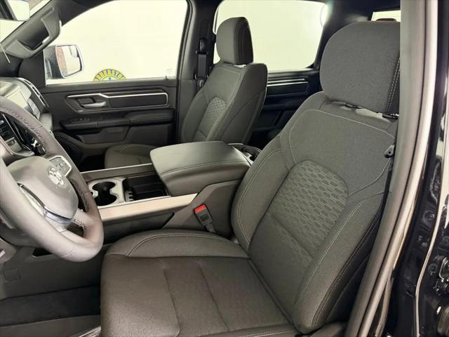 2026 Ram 1500 Big Horn Crew Cab 4x4 64 Box
