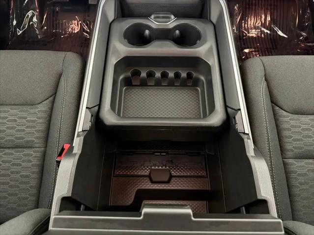 2026 Ram 1500 Big Horn Crew Cab 4x4 64 Box