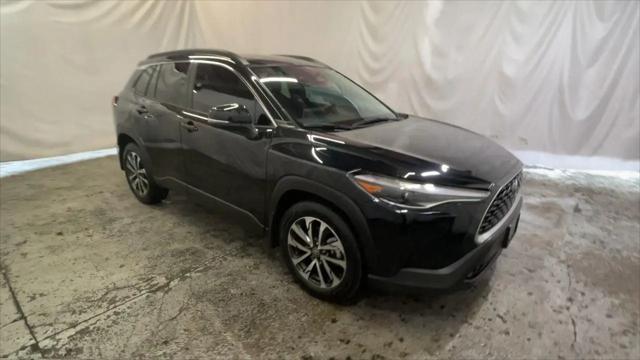 2024 Toyota Corolla Cross XLE