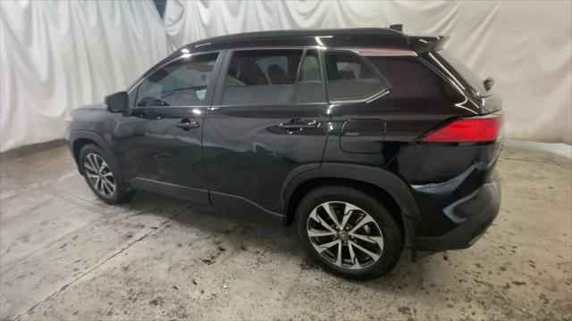 2024 Toyota Corolla Cross XLE
