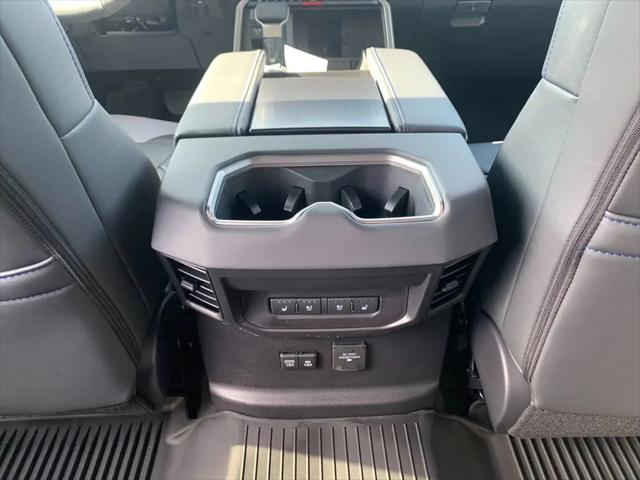 2026 Toyota Tundra Platinum CrewMax 5.5' Bed