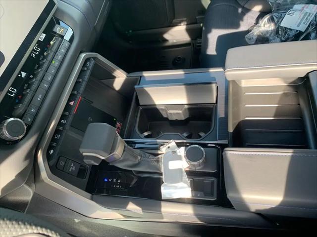 2026 Toyota Tundra Platinum CrewMax 5.5' Bed