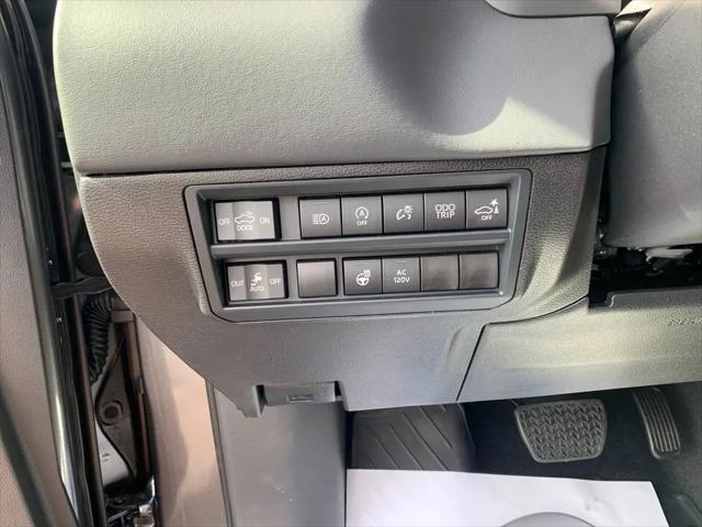 2026 Toyota Tundra Platinum CrewMax 5.5' Bed