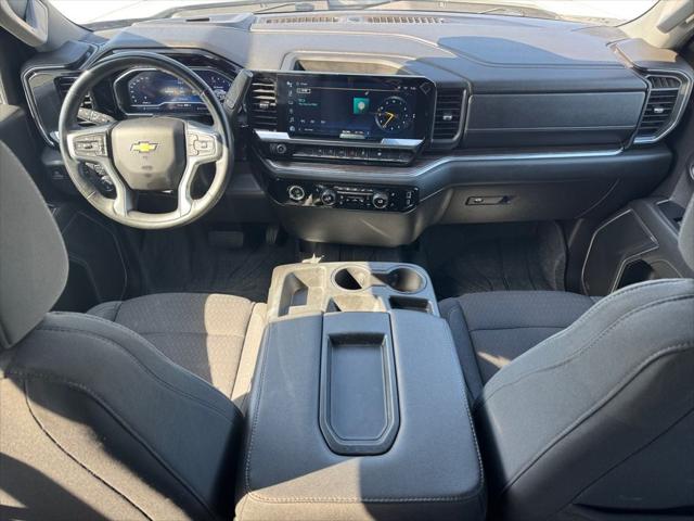 2023 Chevrolet Silverado 1500 4WD Crew Cab Standard Bed LT