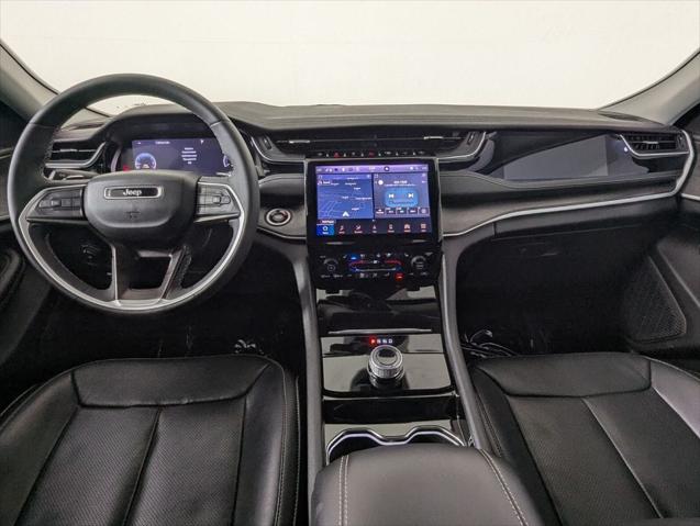 2023 Jeep Grand Cherokee L Limited 4x2