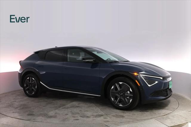 2025 Kia EV6 Light Long Range RWD