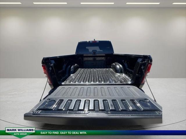 2023 Ram 1500 Big Horn Crew Cab 4x4 5'7" Box