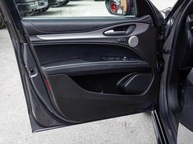 2024 Alfa Romeo Stelvio Veloce AWD