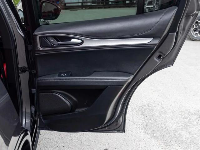 2024 Alfa Romeo Stelvio Veloce AWD
