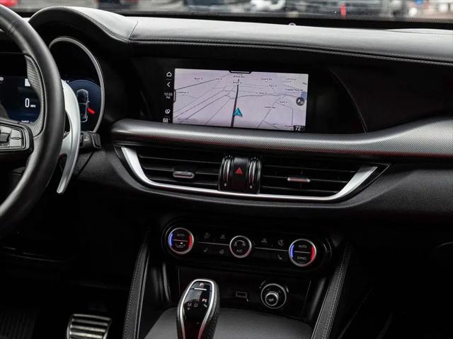 2024 Alfa Romeo Stelvio Veloce AWD