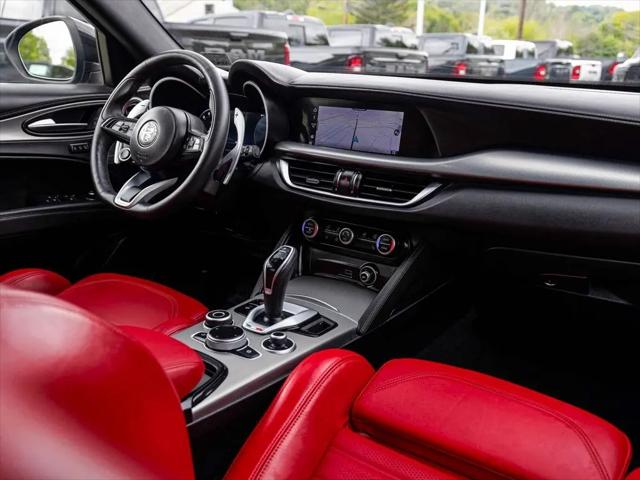 2024 Alfa Romeo Stelvio Veloce AWD