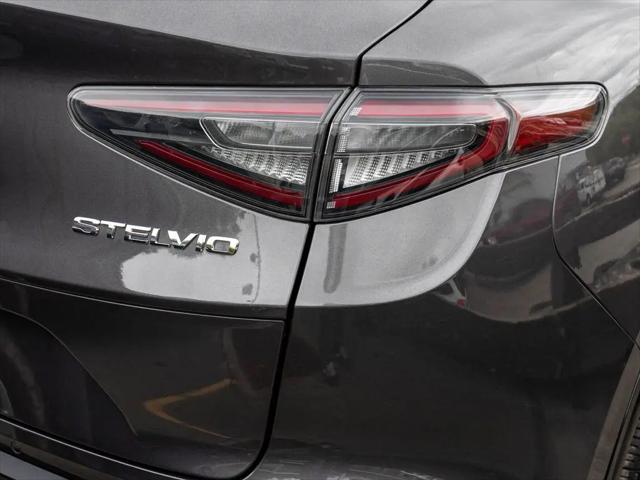 2024 Alfa Romeo Stelvio Veloce AWD