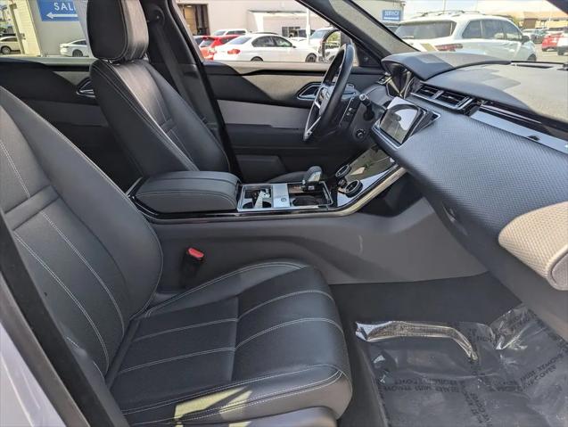 2022 Land Rover Range Rover Velar P250 R-Dynamic S