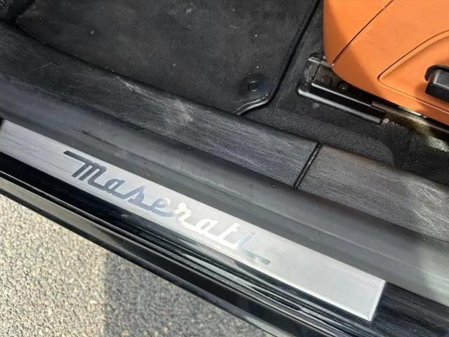 2016 Maserati Ghibli Standard