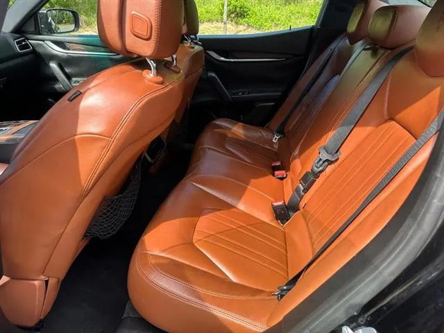 2016 Maserati Ghibli Standard