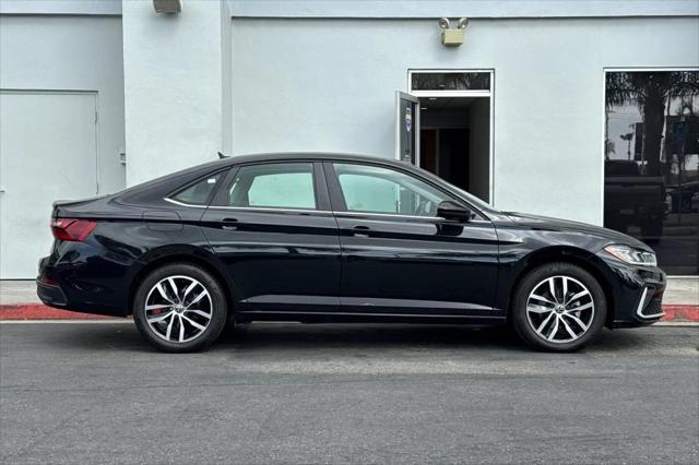 2025 Volkswagen Jetta 1.5T SE