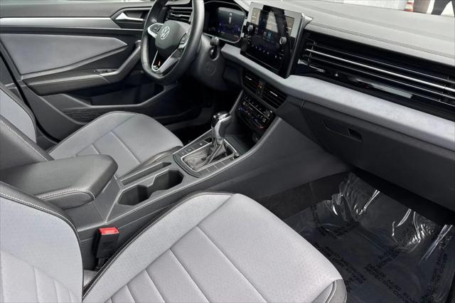 2025 Volkswagen Jetta 1.5T SE