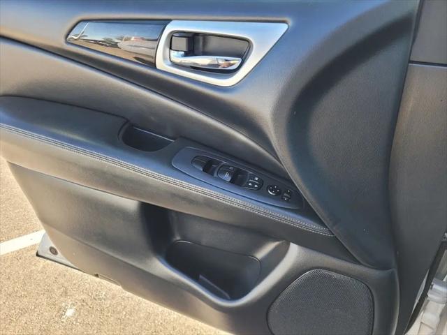 2019 Nissan Pathfinder SV