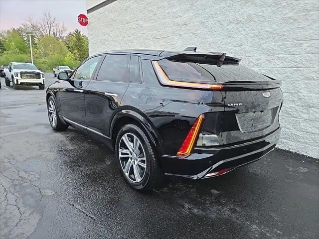 2024 Cadillac iQ Tech w/1SA