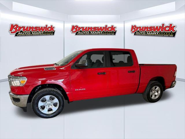 2024 Ram 1500 Big Horn Crew Cab 4x4 5'7" Box