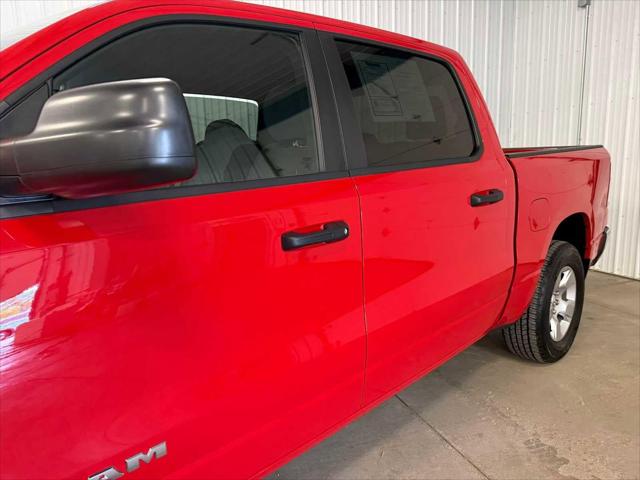 2024 Ram 1500 Big Horn Crew Cab 4x4 5'7" Box