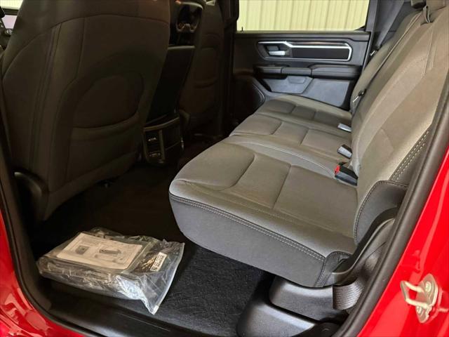 2024 Ram 1500 Big Horn Crew Cab 4x4 5'7" Box