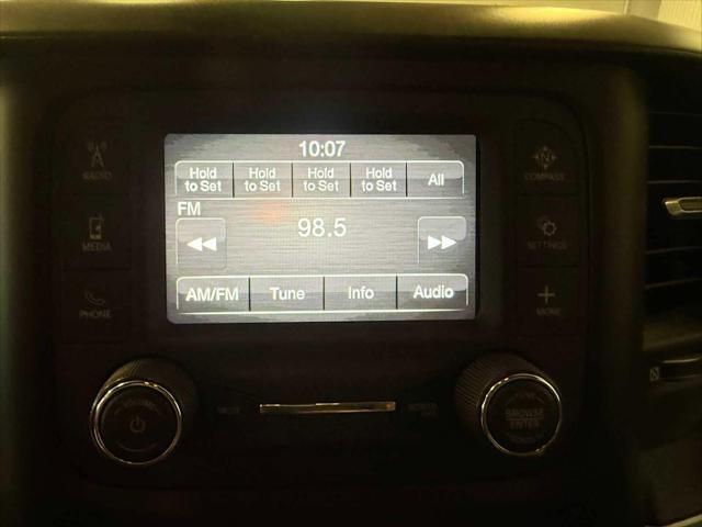 2024 Ram 1500 Big Horn Crew Cab 4x4 5'7" Box