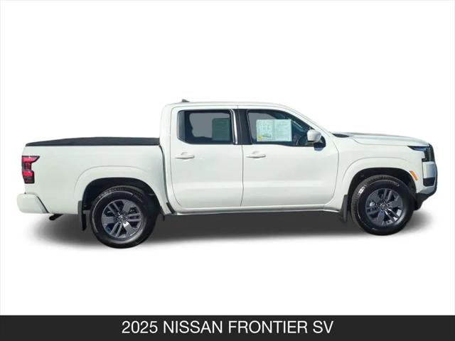 2025 Nissan Frontier Crew Cab SV 4x2