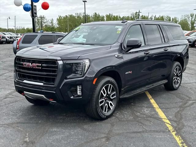 2023 GMC Yukon XL 4WD AT4