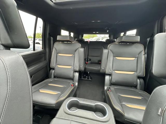 2023 GMC Yukon XL 4WD AT4