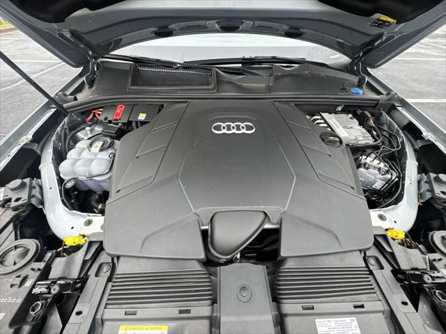 2023 Audi Q7 Premium Plus 55 TFSI quattro Tiptronic