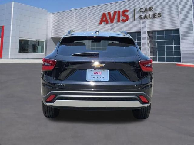 2025 Chevrolet Trax FWD LT