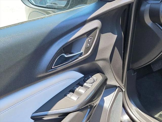 2025 Chevrolet Trax FWD LT
