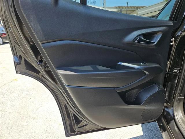 2025 Chevrolet Trax FWD LT