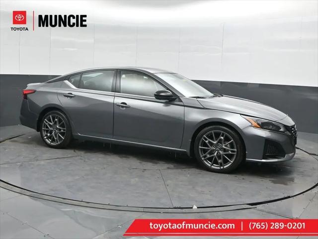 2023 Nissan Altima SR VC-Turbo FWD for sale in Muncie, IN