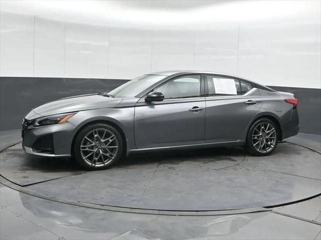 2023 Nissan Altima SR VC-Turbo FWD