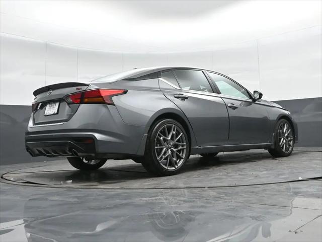 2023 Nissan Altima SR VC-Turbo FWD