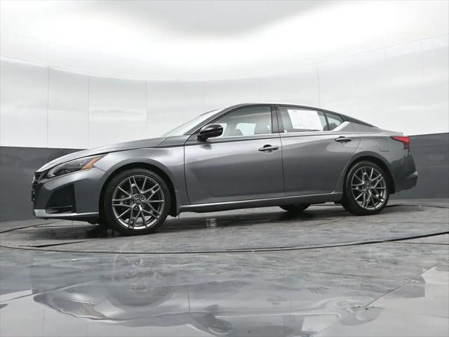 2023 Nissan Altima SR VC-Turbo FWD