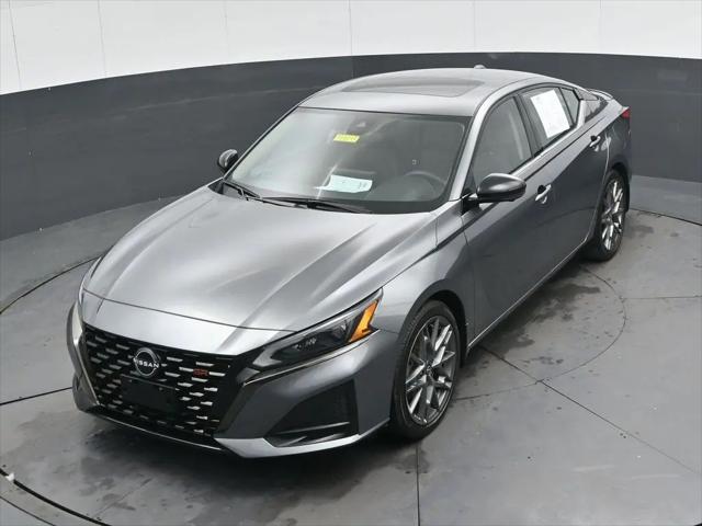 2023 Nissan Altima SR VC-Turbo FWD