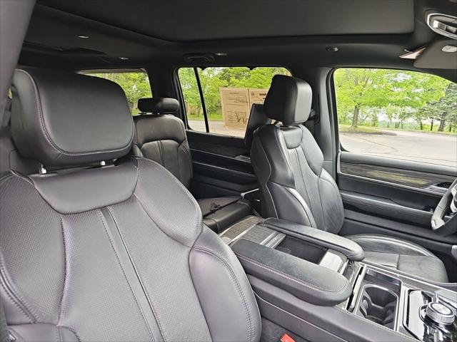 2022 Jeep Wagoneer Series II 4x4